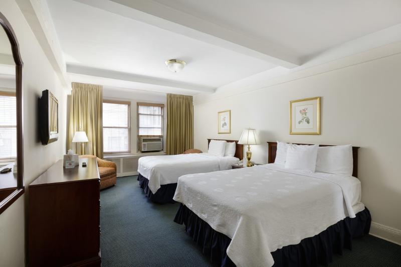 ソールズベリー ホテル  ニューヨーク エクステリア 写真